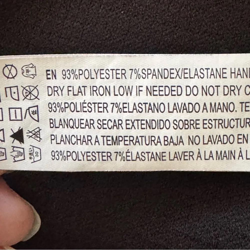 Forever 21 V neck A line sleeveless mini black dress size medium - Image 7