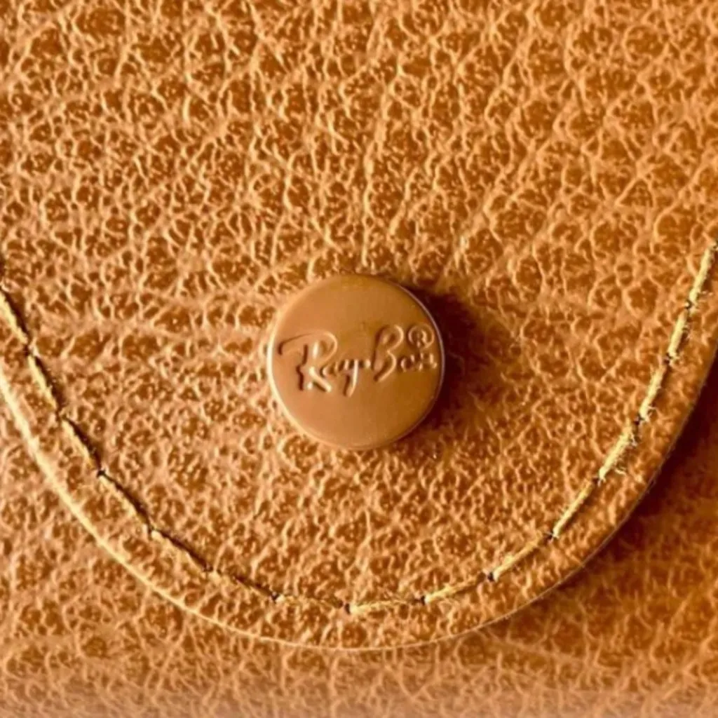 Ray-Ban Textured Leather Sunglasses Case Brown - Image 3