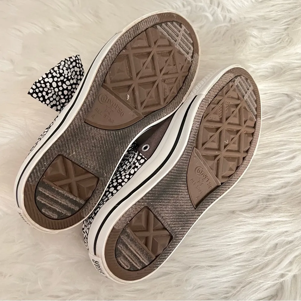 Converse All Star Sneakers Black White Speckled Bow Pink Laces Size 6 Women’s - Image 4