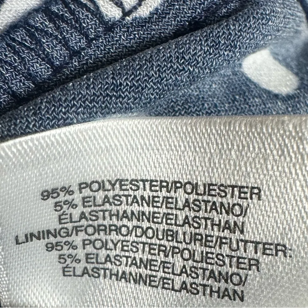 navy and white polka dot empire waist dress size 2 - Image 6