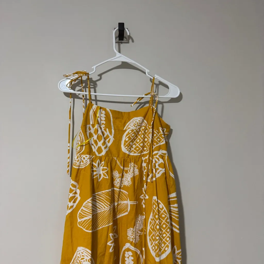 Petal & Pup Sloane Dress Maxi Size M - Image 4