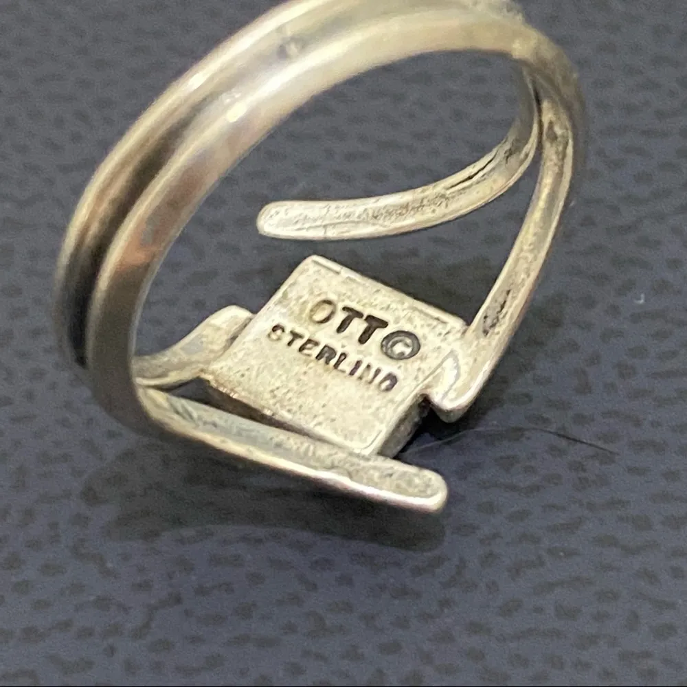 OTTO Sterling Signed Red Stone Ring Size 6 - Image 13