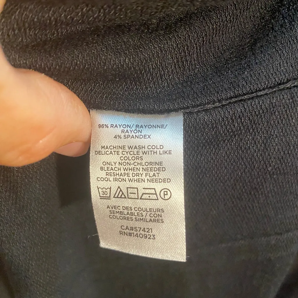 L/XL LOFT Black Poncho Soft Flowy - Image 7