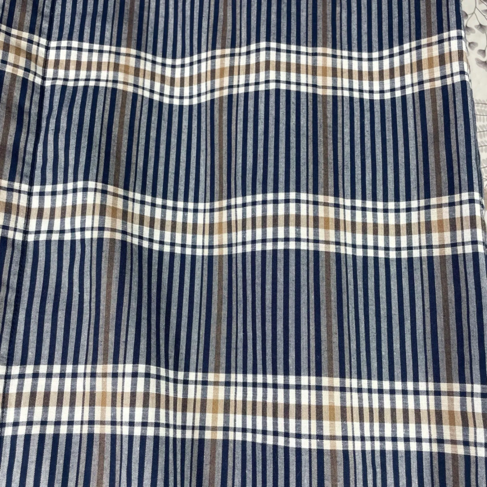 Pendleton Women's Plaid Cotton Skirt 8 Blue Tan White Knee Length Classic Style - Image 6
