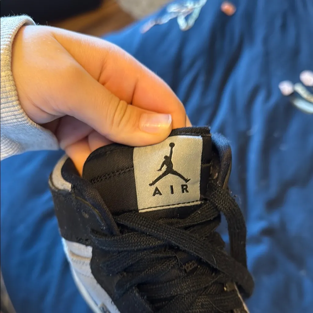 Nike Men's Black and White Sneakers - Image 4