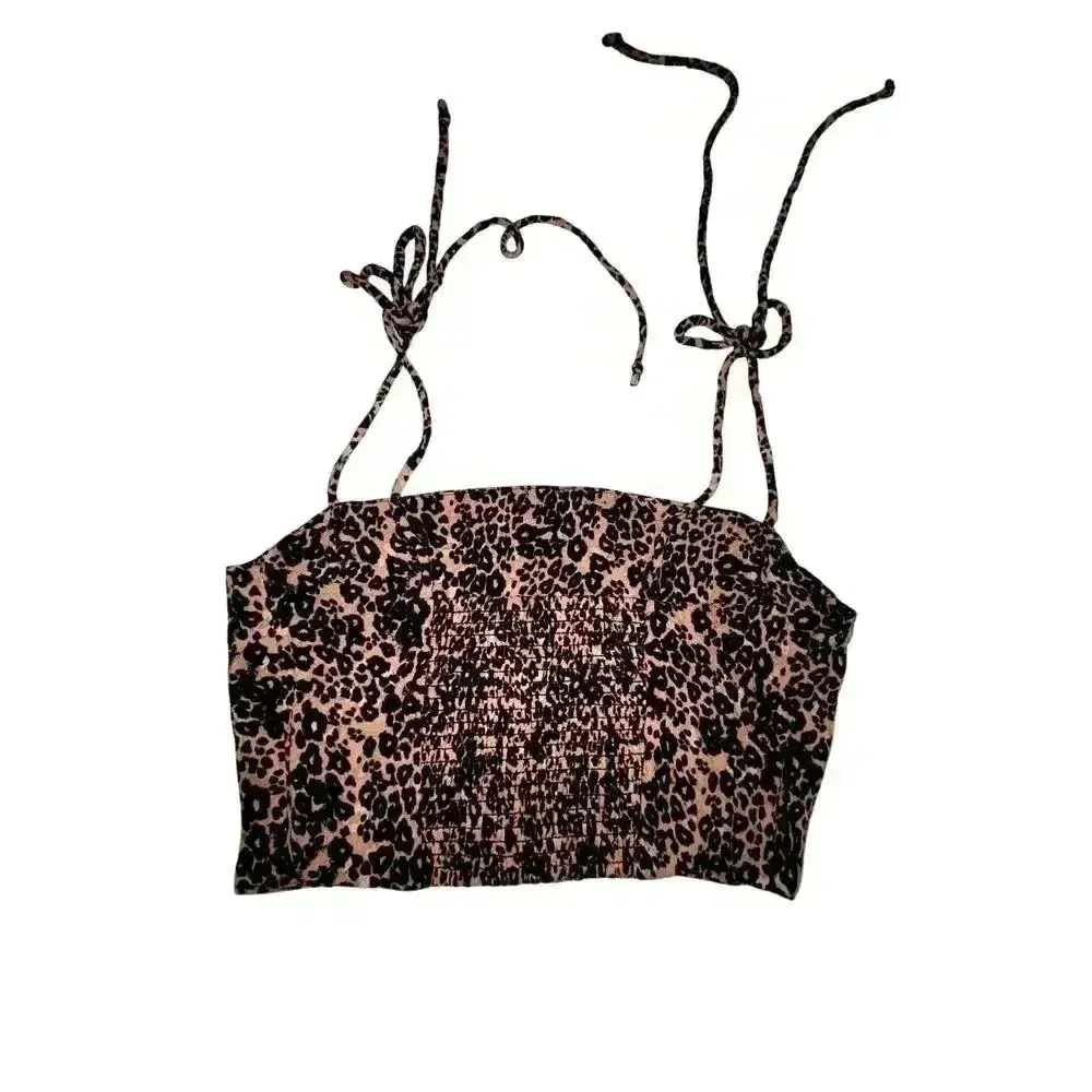 Aritzia Womens Leopard Strappy Crop Top - Image 4