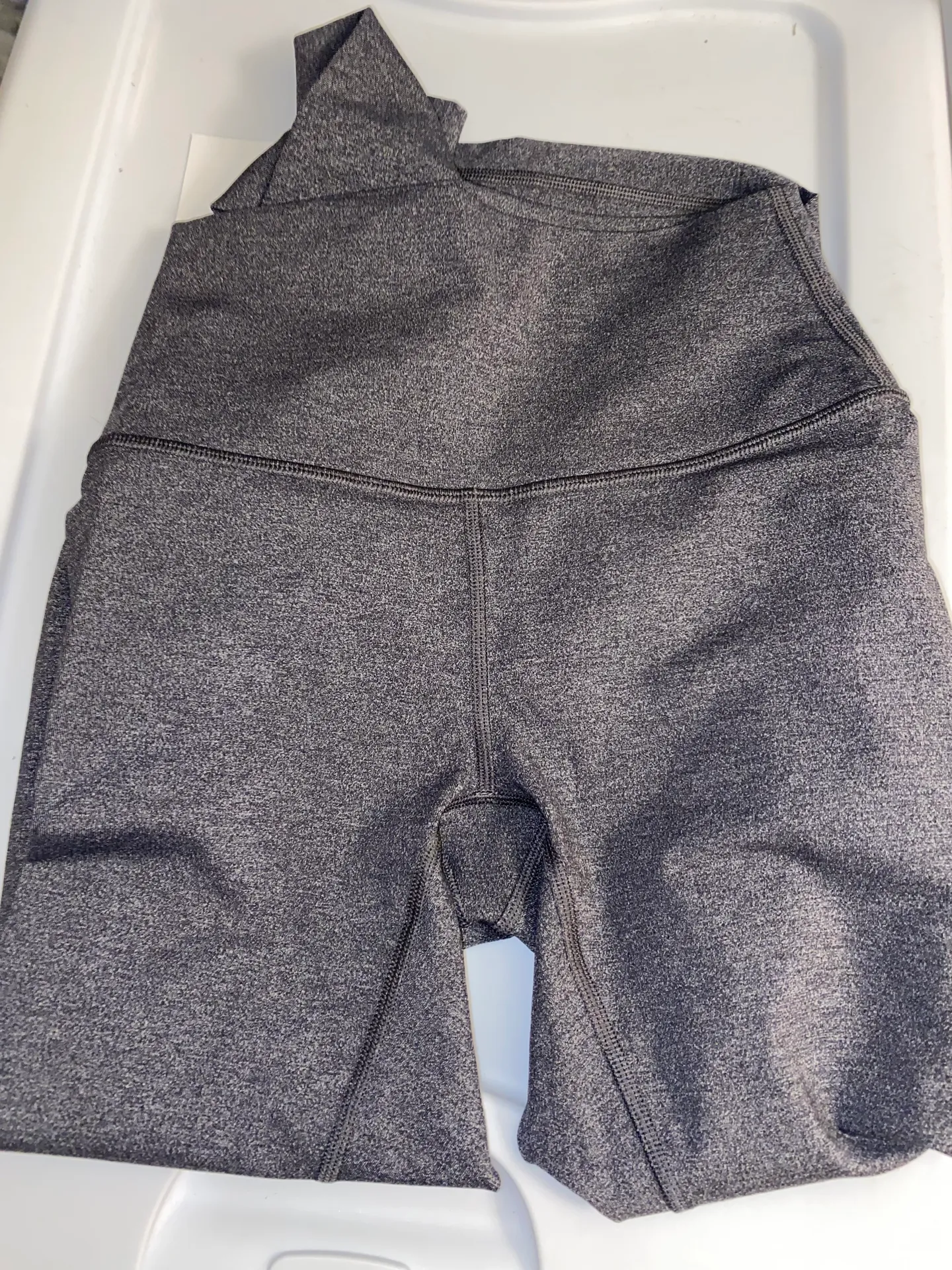 Lululemon Gray Full Length Leggings Size 4 - Image 2