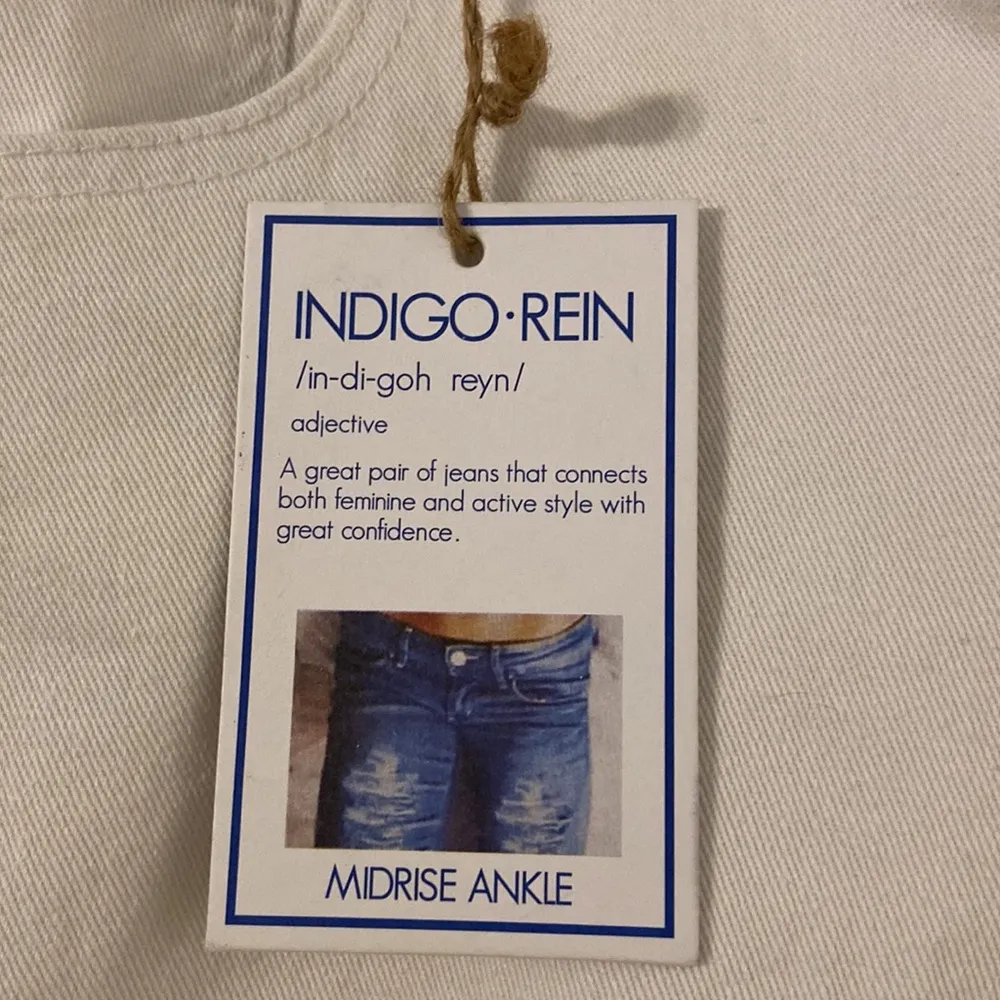 Indigo Rein Ankle White Jeans Pants size 15 R brand new with tags inseam 27” - Image 3