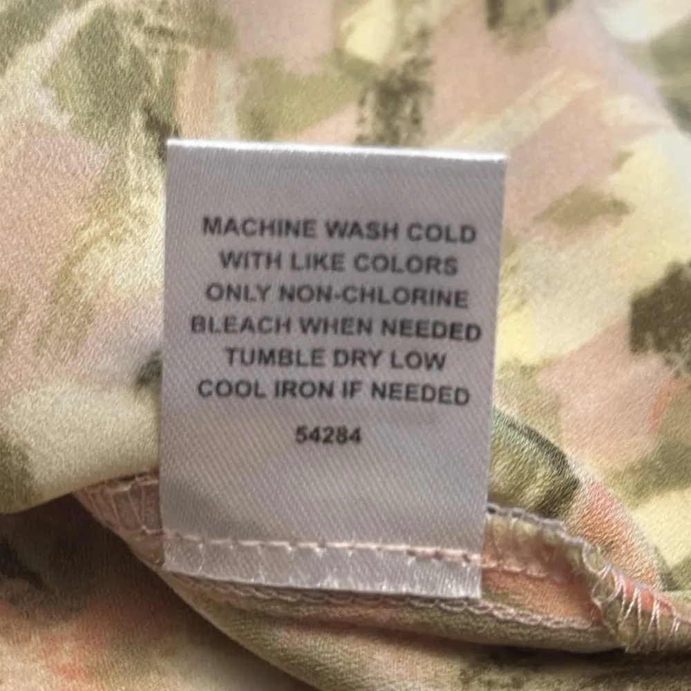 41 Hawthorne Abstract Print Top Sz L - Image 8