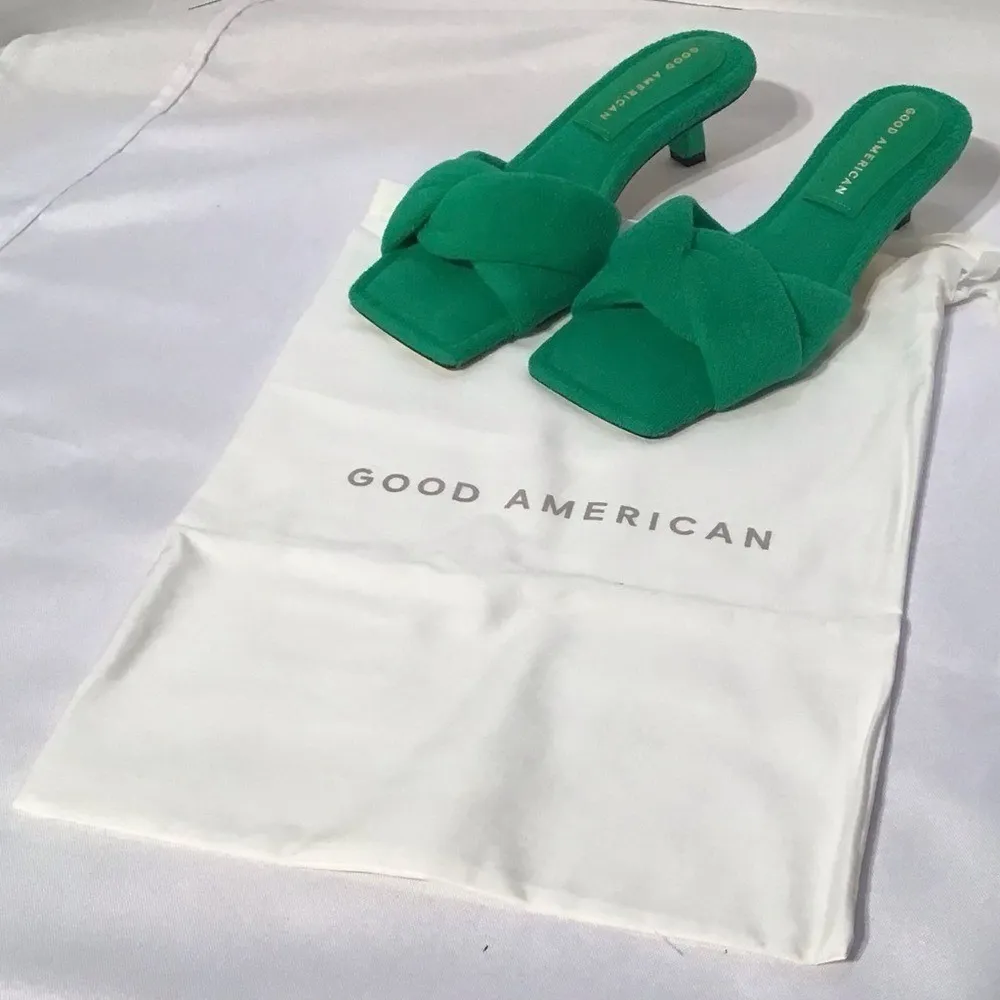 Good American Terry‎ heels including the kickstand Size 4 open toe - kitten heel - Image 3