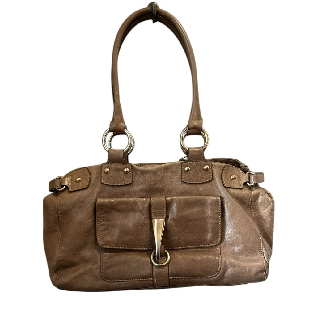 Barr + Barr Women's Brown Leather Shoulder Bag w/ Pockets & Quotes Lining - Image 7