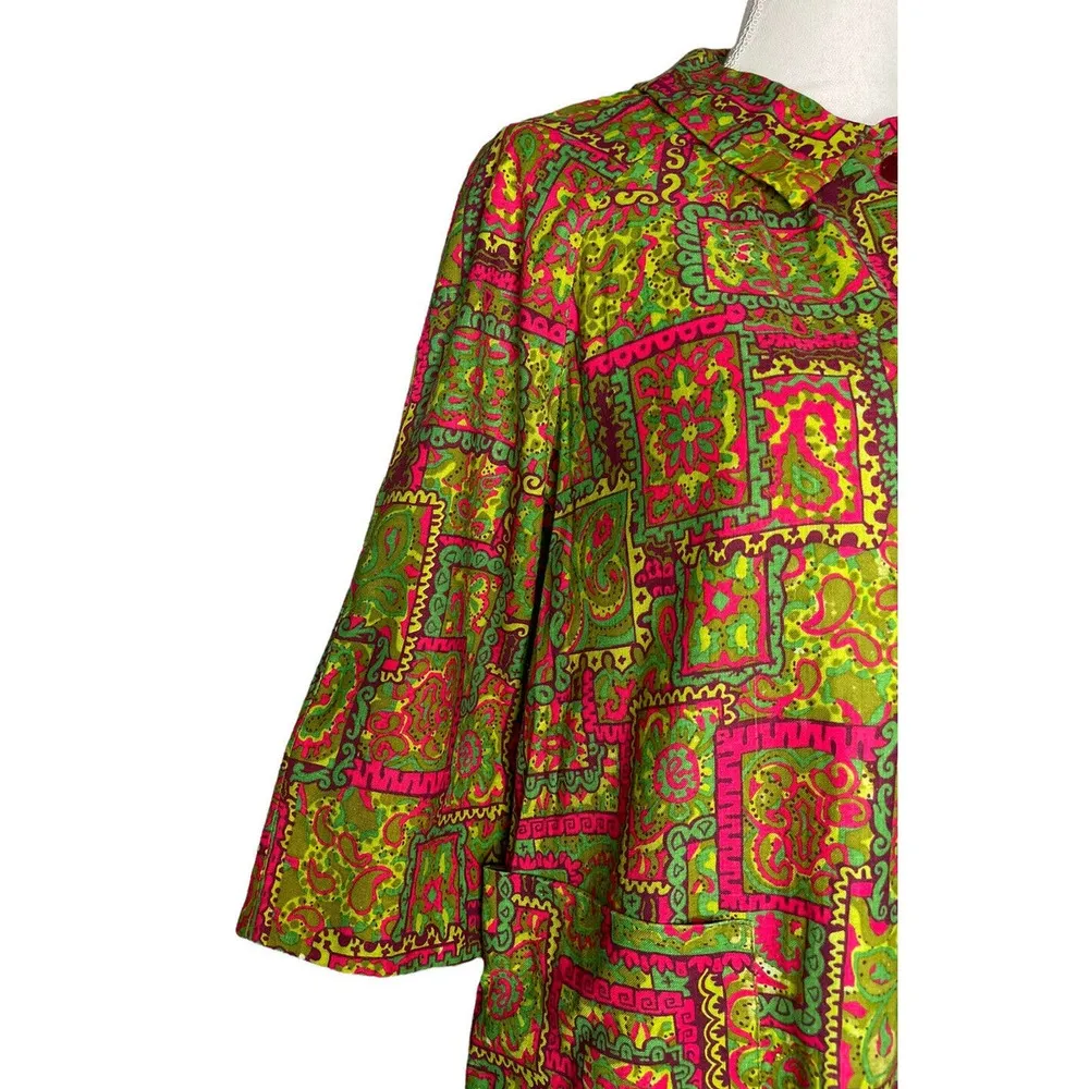 Vintage Styled by Saybury Green Pink Paisley Print Button Up Housecoat Dress M? Size M - Image 3
