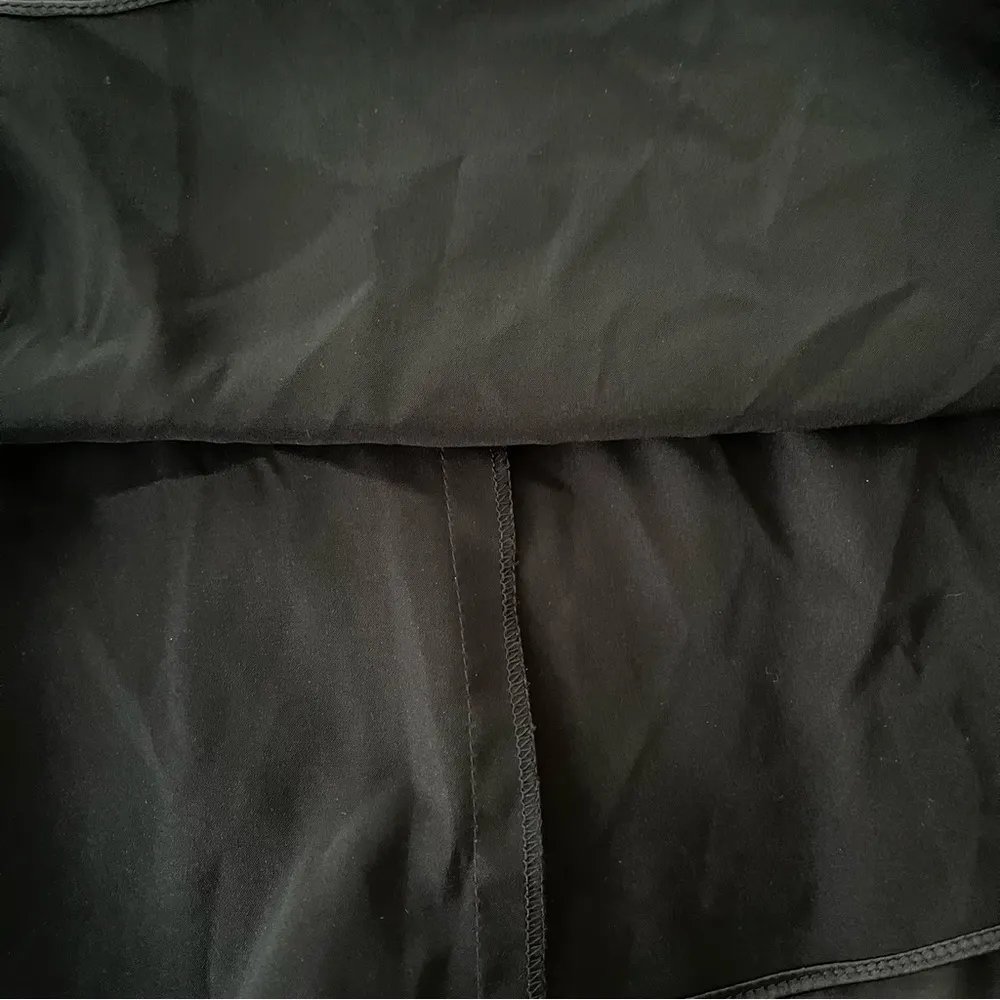 Vera Wang Maids Empire Waist Pleated Black Chiffon  Dress, Sz 8 - Image 12