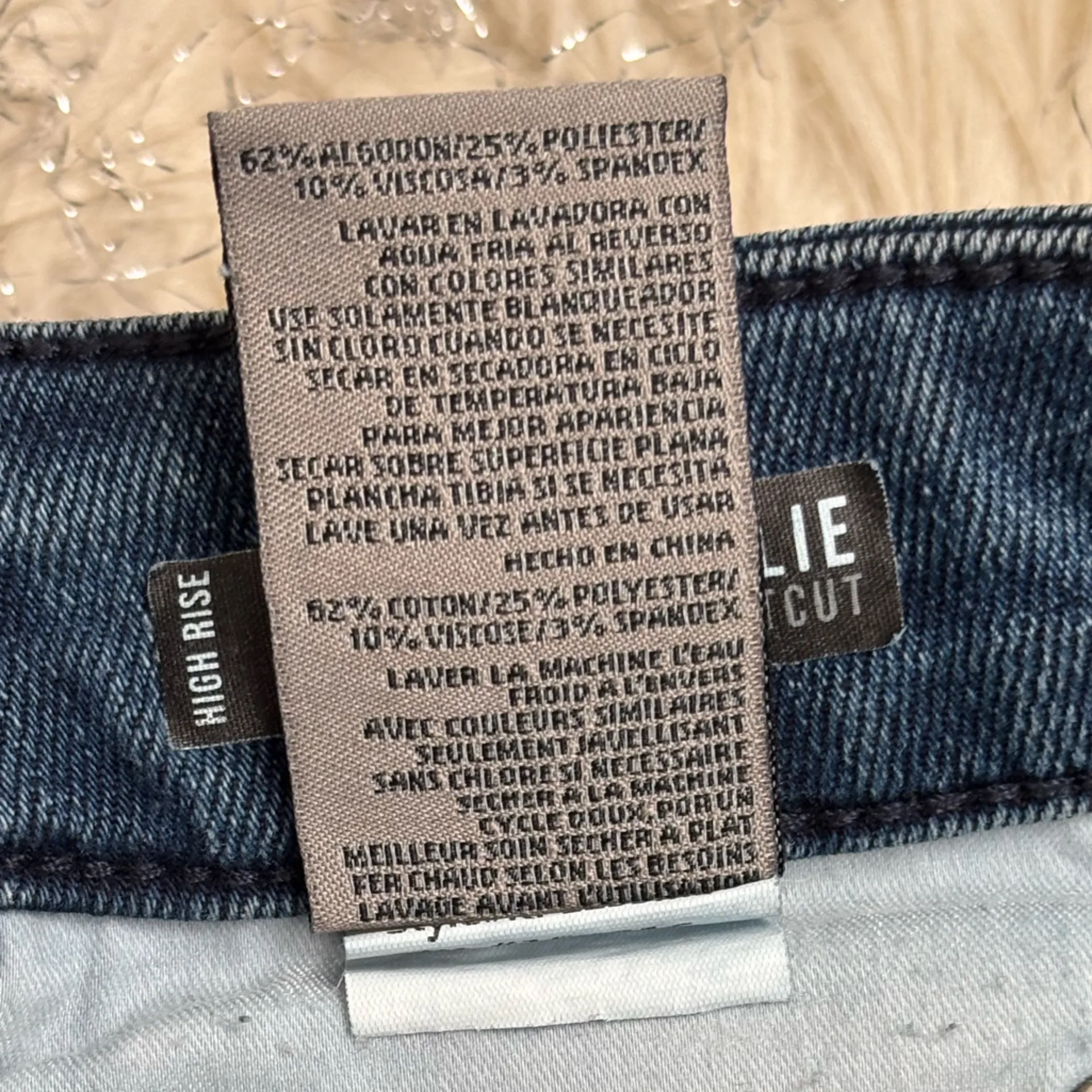 Kut from the Kloth Blue Women’s Natalie Bootcut High Rise Jeans Size 6 - Image 10