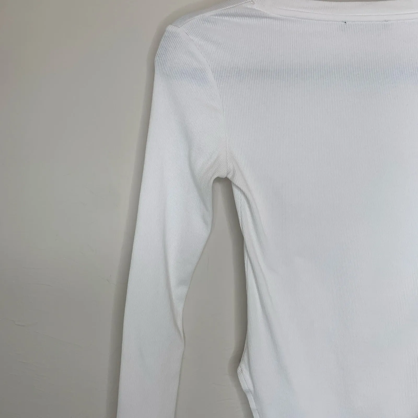 Zara White Ribbed Longsleeve Bodysuit Sz Medium - Image 8