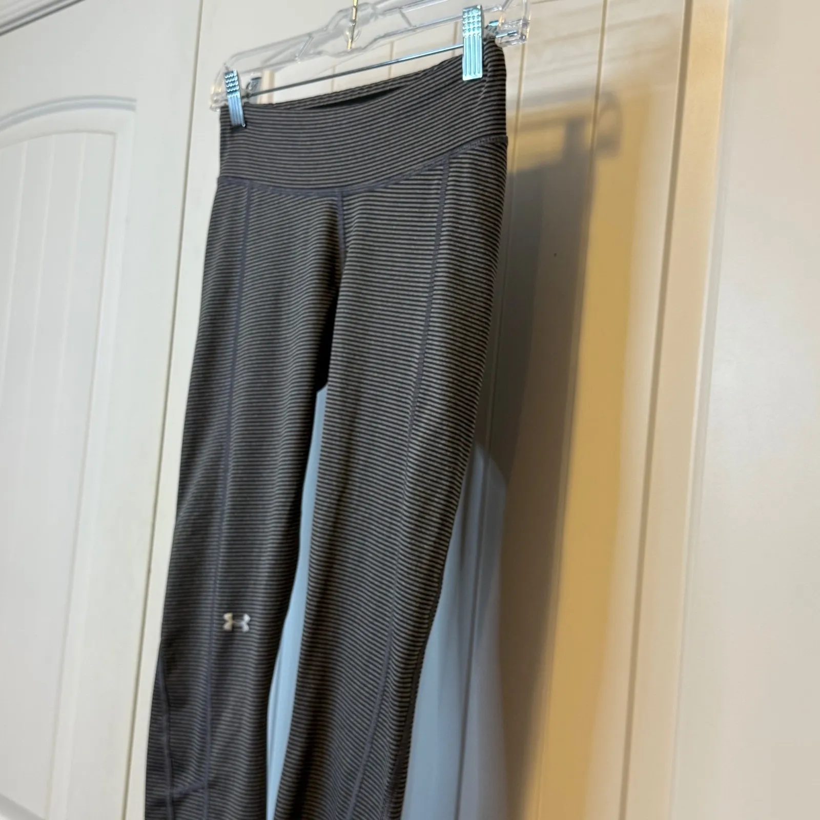 Under Armour Leggings Striped Activewear Athletic Training Running Pants Women # - Image 3