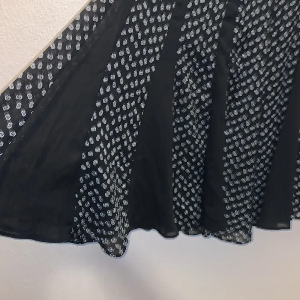 Notations Clothing Co by  black & white midi skirt - Image 4