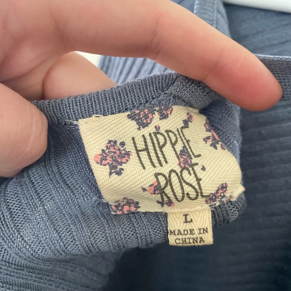 Hippie Rose Size Large Blue Backless Sweater - Image 4