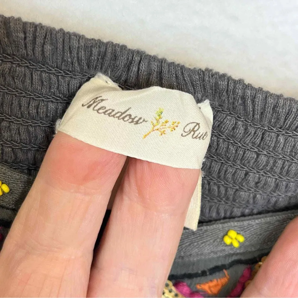 Anthropologie Meadow Rue XL embellished tank top embroidery sequins and smocked Gray - Image 4