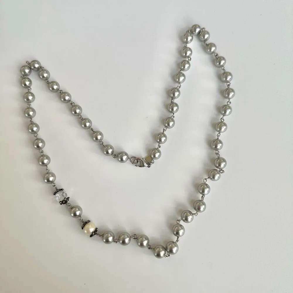 Banana Republic grey beaded long necklace - Image 2