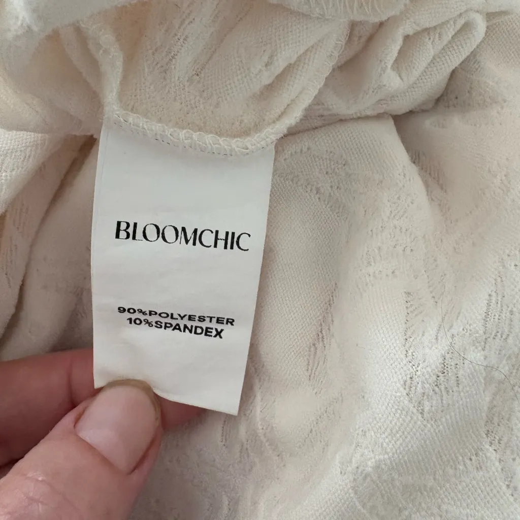 BloomChic Cream Starfish Boxy Cuffed Sleeve T - Image 2