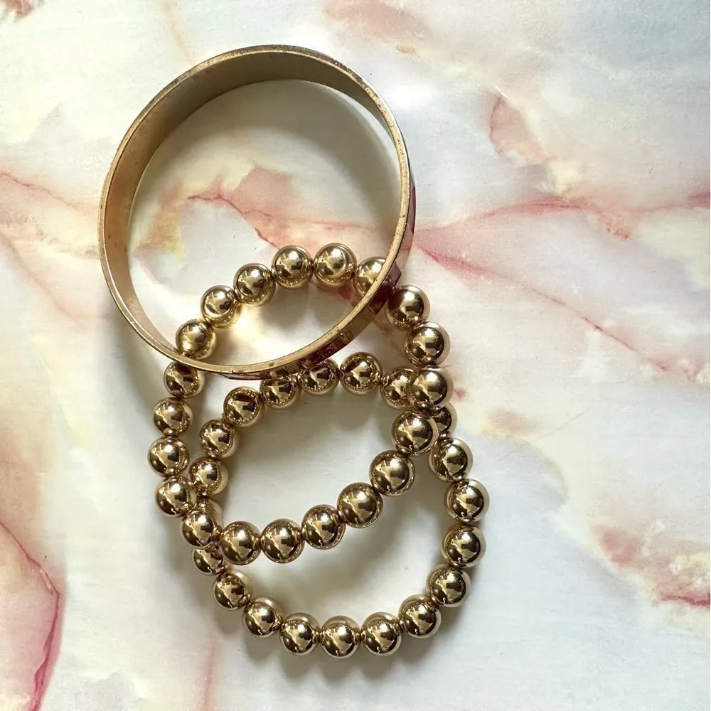 Bundle of 3 gold tone bracelets - Image 2