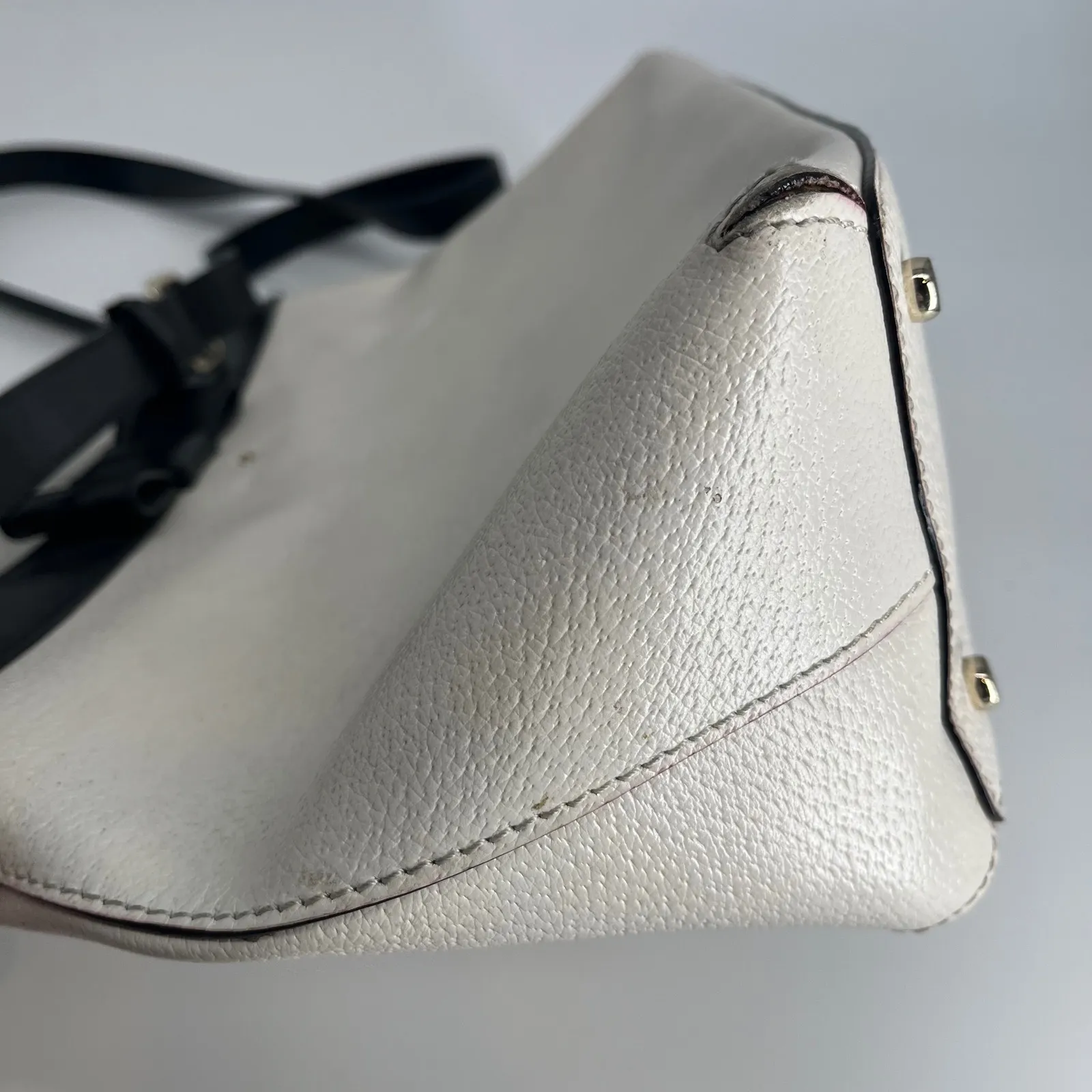 Kate Spade Bow Medium Maise Kirk Park Purse Tote Black White w/ Red Interior - Image 9