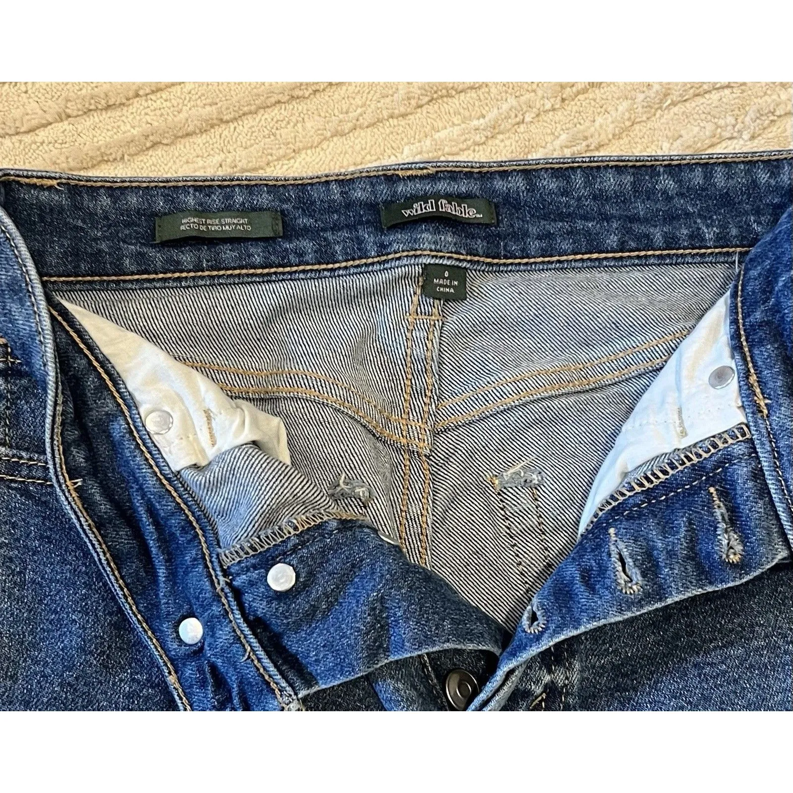 Wild Fable Women’s Highest Rise Straight Button Fly Jeans Size 0 Med Wash Crop - Image 2