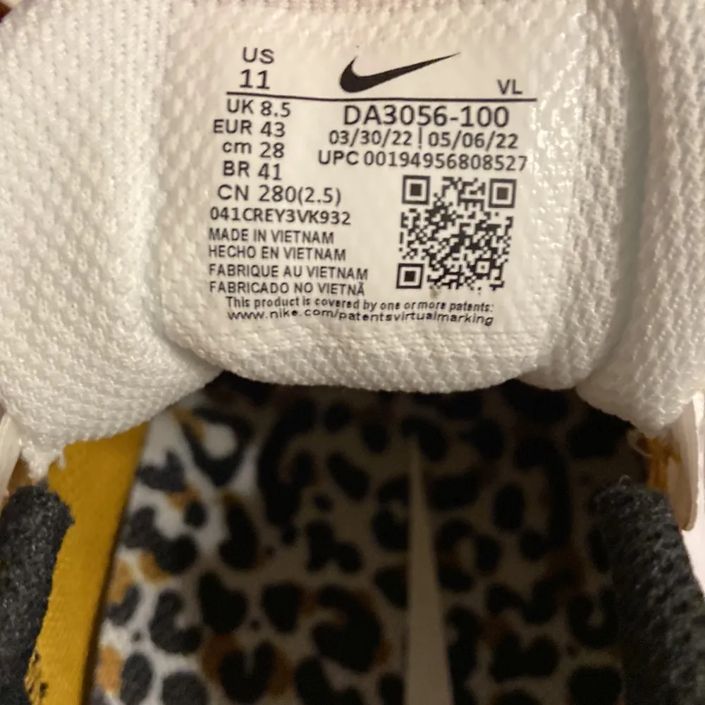 Nike Women’s Zoom Zwingli 8 PRM size 11 brand new with box - Image 8