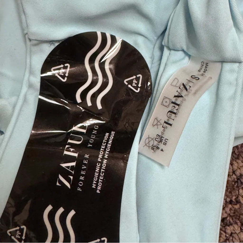 Zaful NWT  Light Blue Bralette Bikini- Small - Image 7