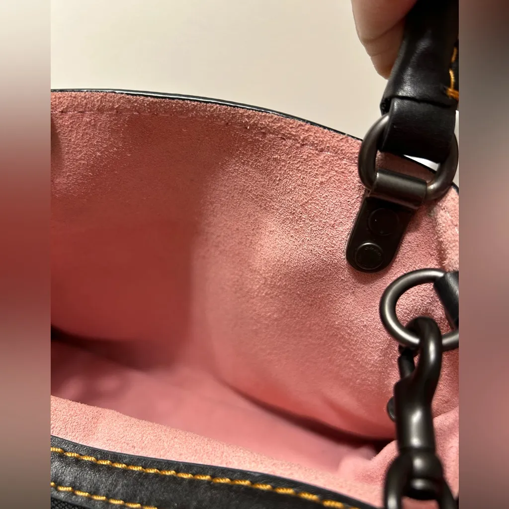 COACH 1941 Rogue 25 with Tea Rose Applique Black Pink Pebble Leather 87065 - Image 13