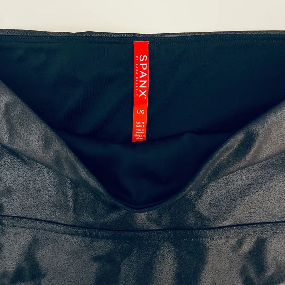 SPANX Metallic Shimmer Liquid Leggings Black Stretch Slimming Shape L - Image 3