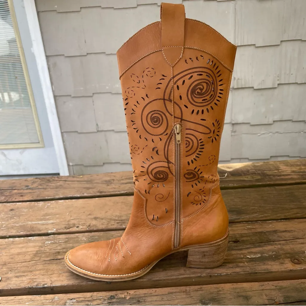 Bata Boots Lavorazione Artigiana Italian Laser Cut‎ Boho Western Leather 40 Brown Size 9 - Image 6