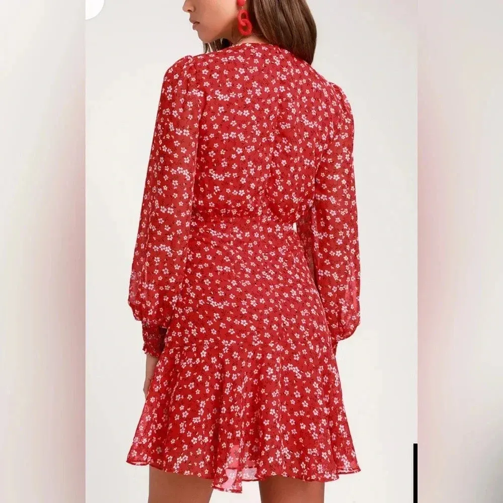 Lulu’s dress size S 👈🏻Dianella Red Floral Print Long Sleeve Dress nwt - Image 4