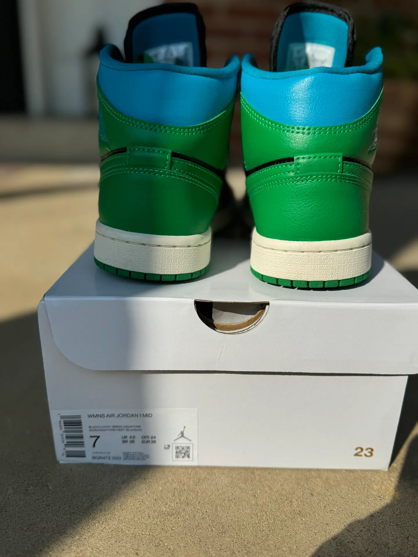 Air Jodan Mid 1 Women’s  - Image 2