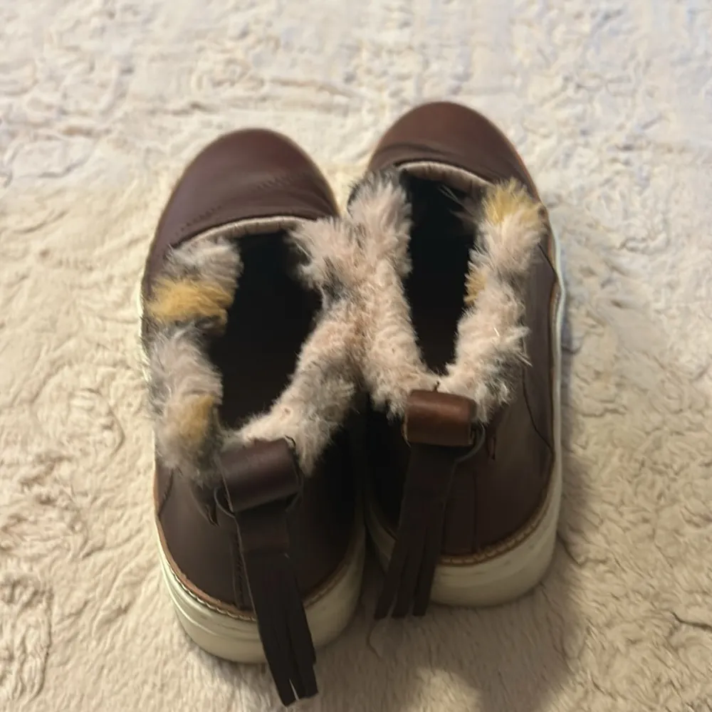 Size 6 • TOMS - Image 4