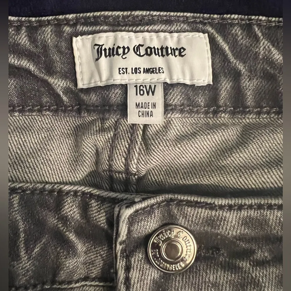 JUICY COUTURE Venice Faded Wash Whiskered Jeans, Size 16W GREY MARBLE WASH - Image 10