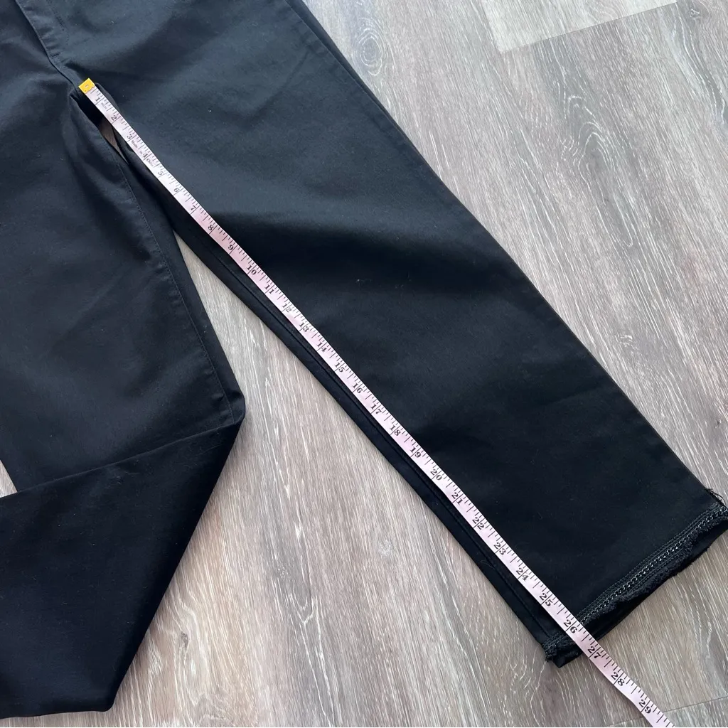 Wit‎ & wisdom black ankle straight leg jeans w/ chain cuff detail Size 14 - Image 4