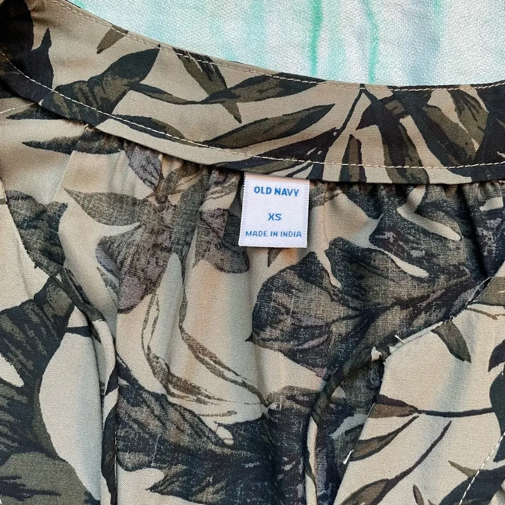 NWT  Sleeveless V-Neck Tropical Jungle Shift Dress | Size XS - Image 6