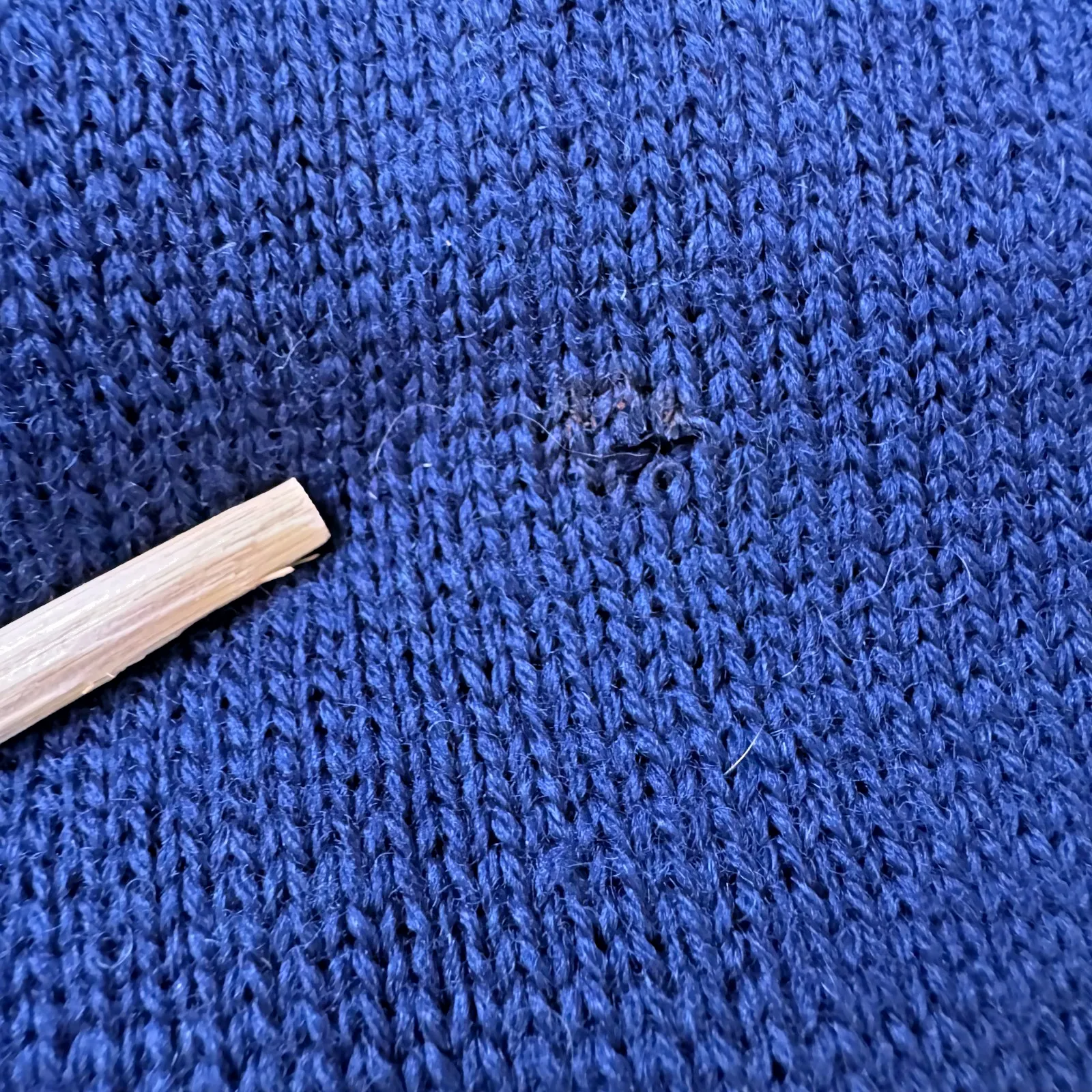 Vintage Pendleton Wool Holiday Sweater Cardigan Size M Navy Metal Buttons USA - Image 13