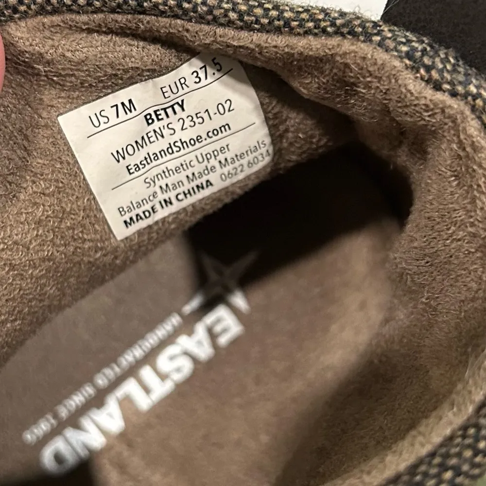 Eastland Betty Side Zip Ankle Boots Brown Faux Leather Canvas Booties Size 7 M - Image 7