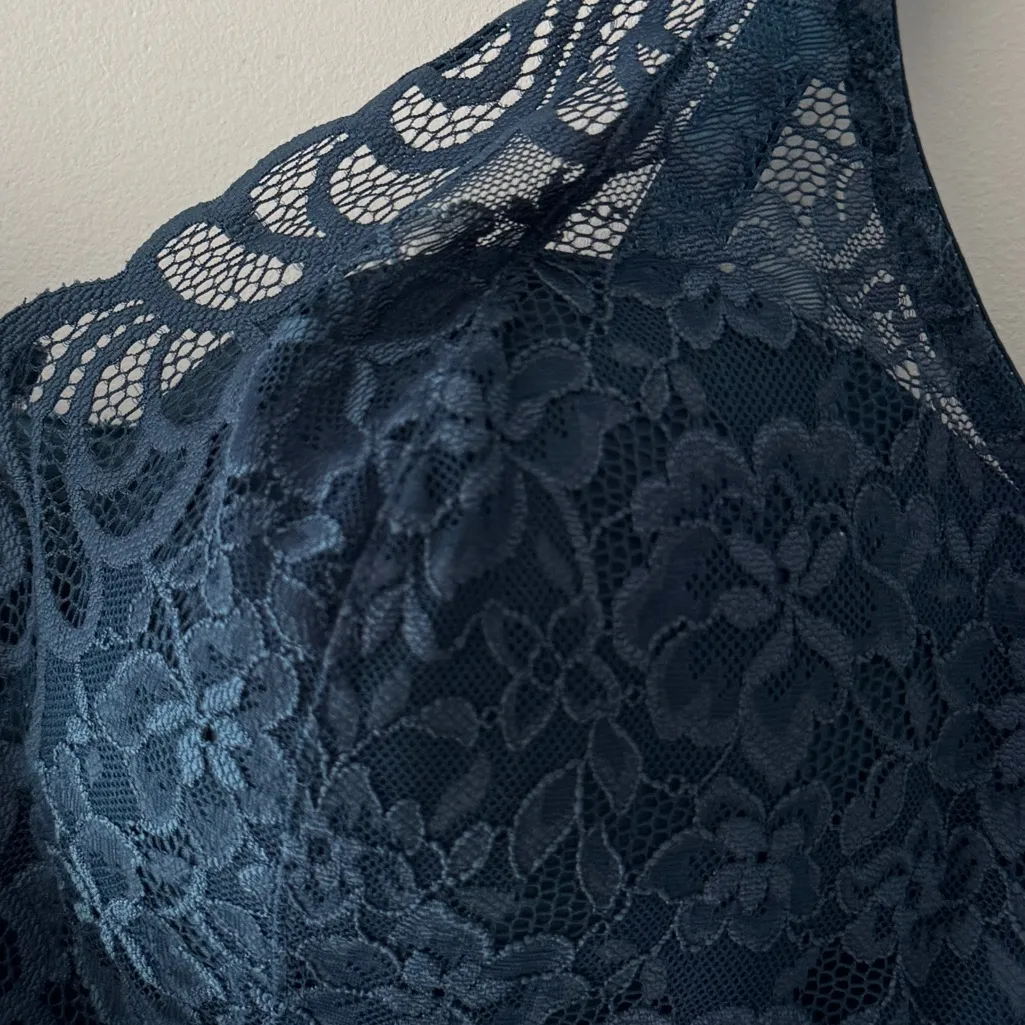 Bali Lace Desire All Over Lace Convertible Wirefree Bra Juniper Blue DF6591 - Image 3