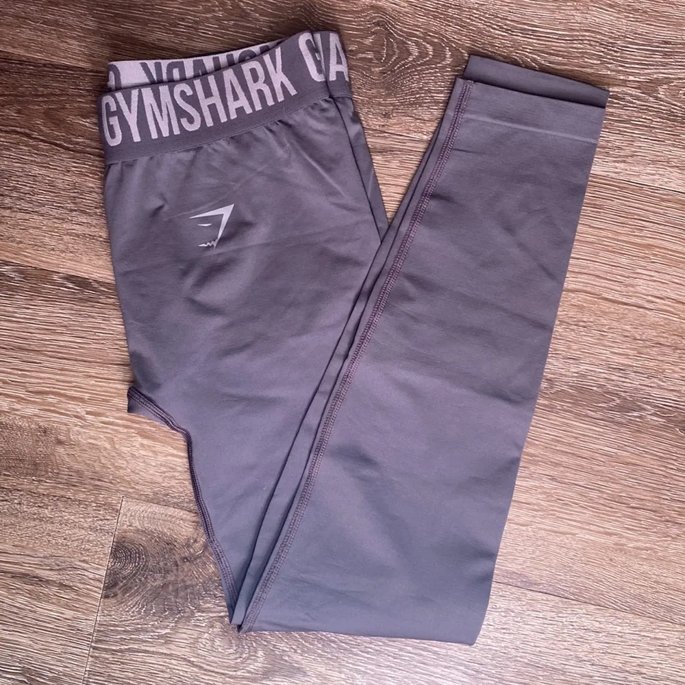 Like New  Workout Yoga Training Running Hiking Biking Outdoors Size Lg - Image 7