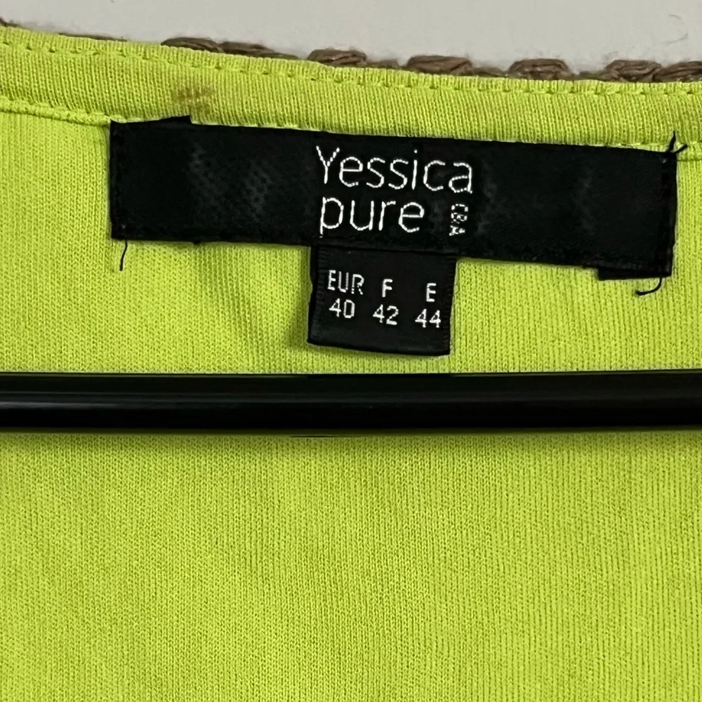 Yessica Pure Crochet Knit Eyelet Tan/Green Sleeveless Top Size 40 Tan - Image 2