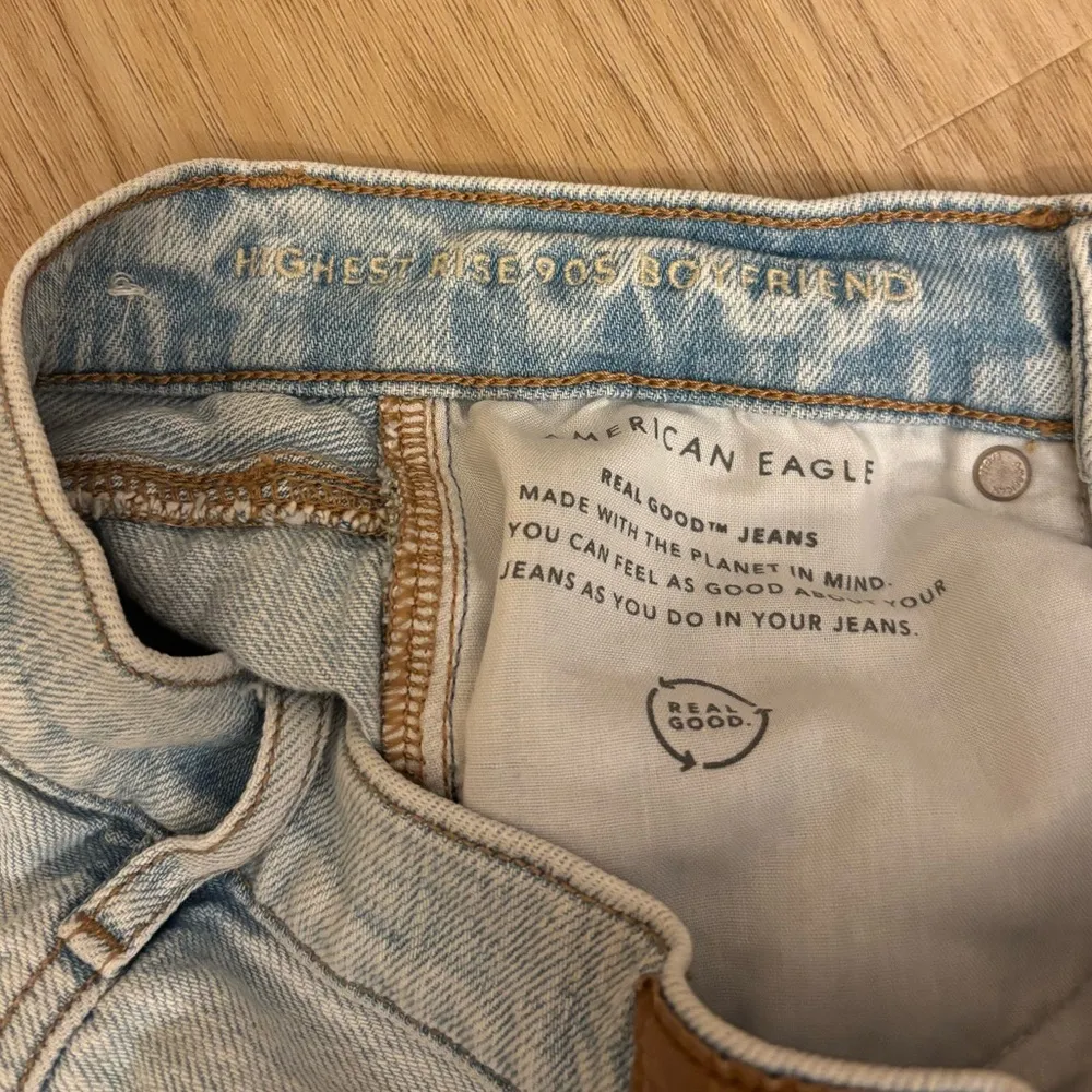 high rise 90s boyfriend jeans - Image 5