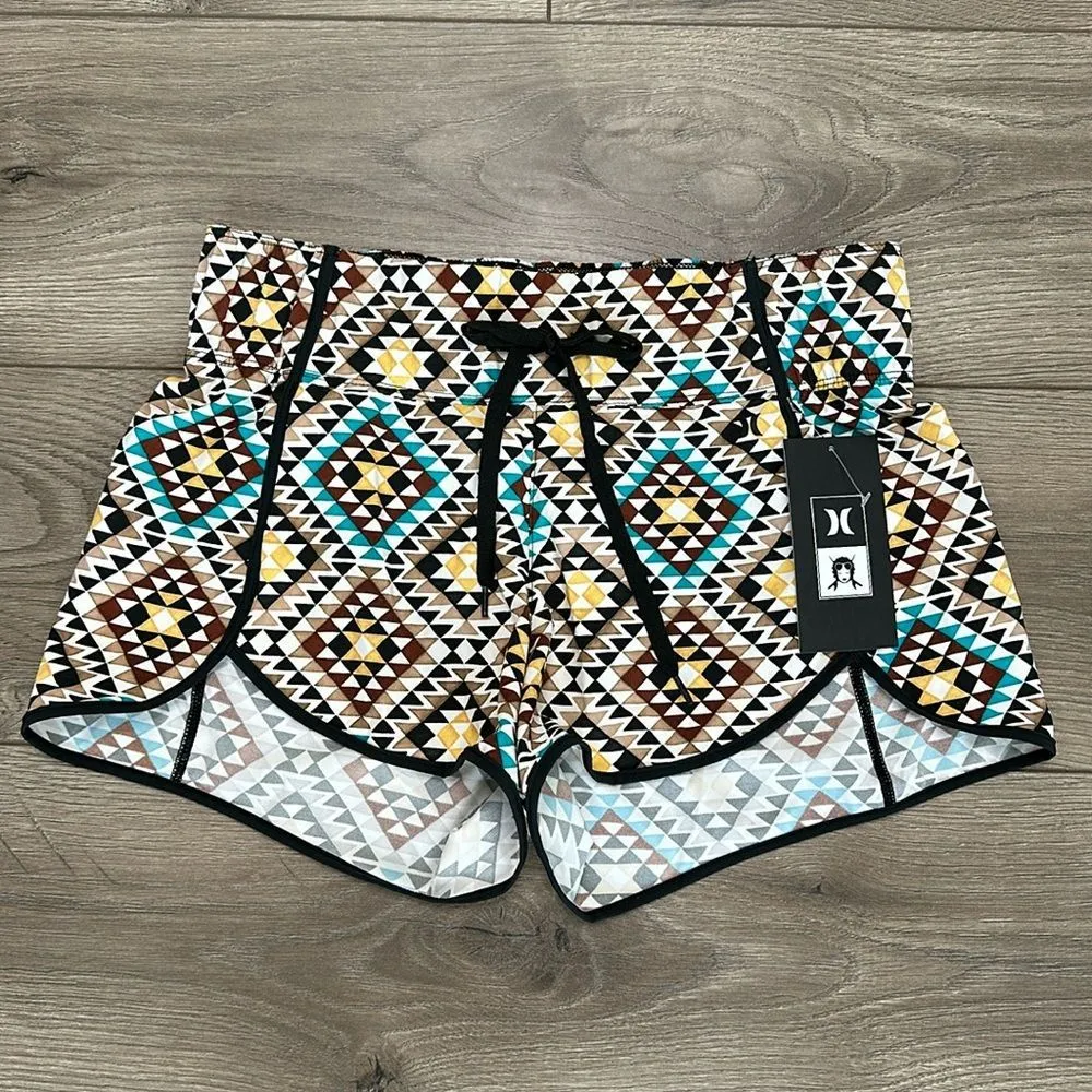 Hurley X Black Girls Surf Swim Board Shorts Geometric Print‎ Size Small - Image 2