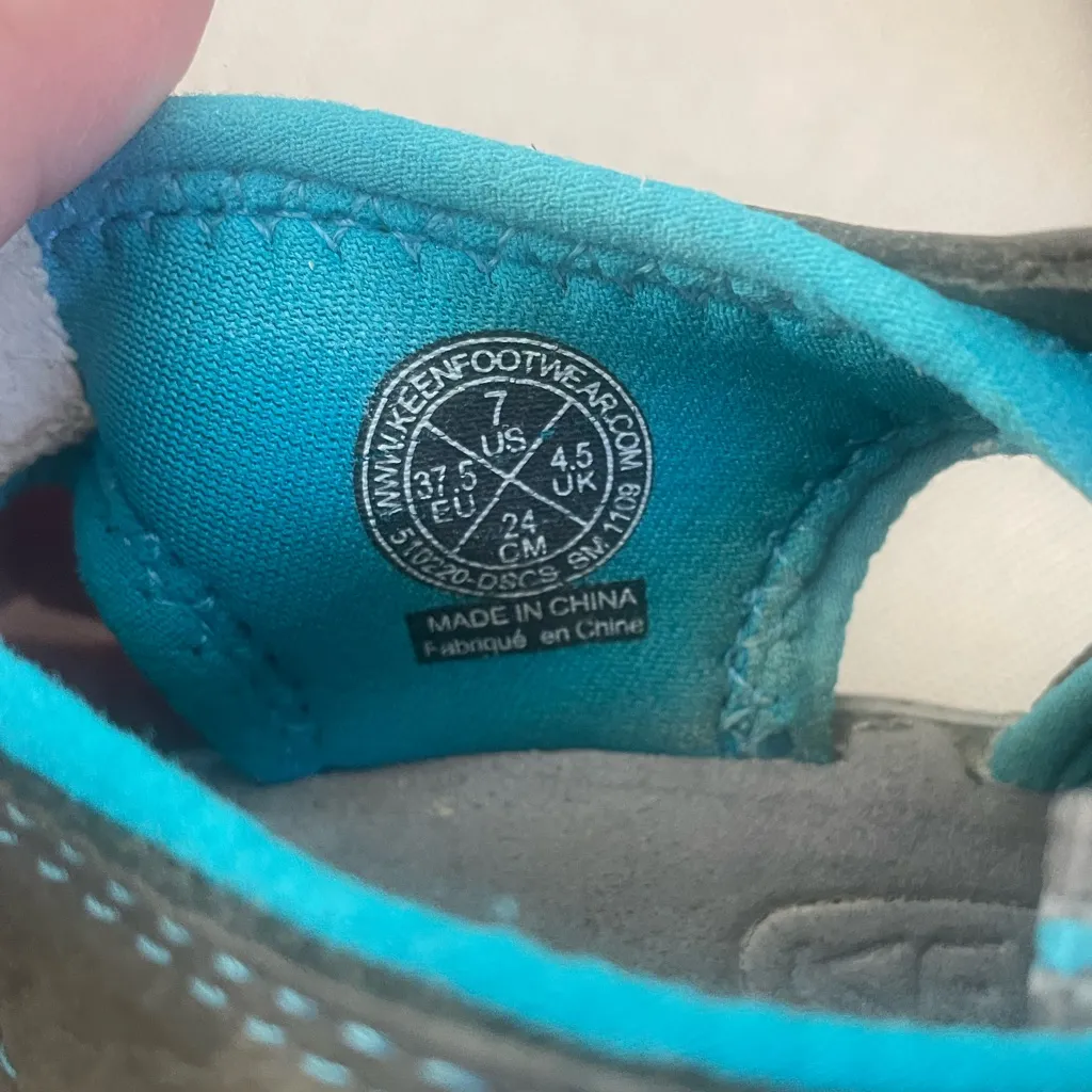 Keen Newport H2 Womens Size 7 Gray Blue Beach Walking Outdoor Sandals Shoes - Image 8