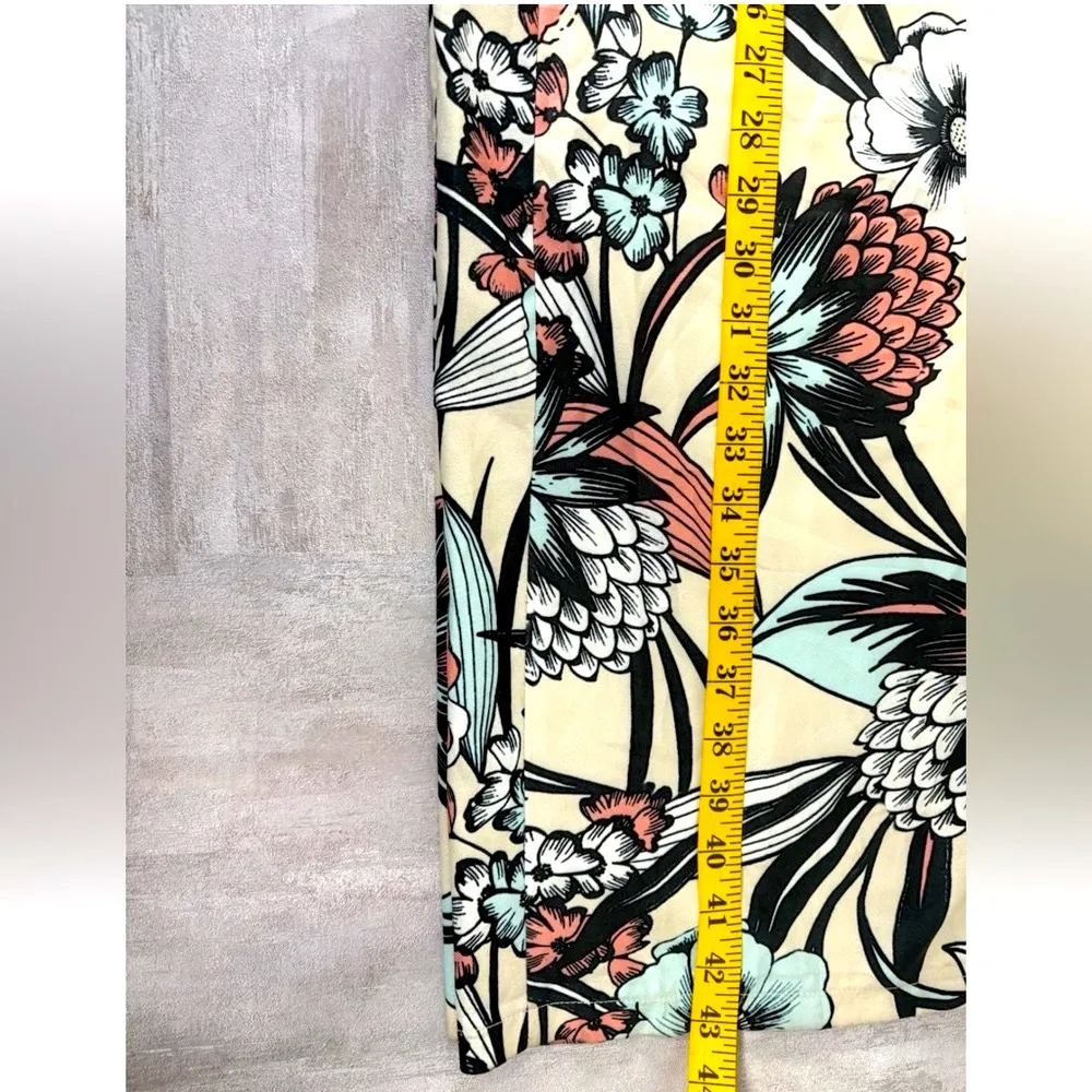 TOV Los Angeles Women’s Sz 44 (US 16 - Image 7