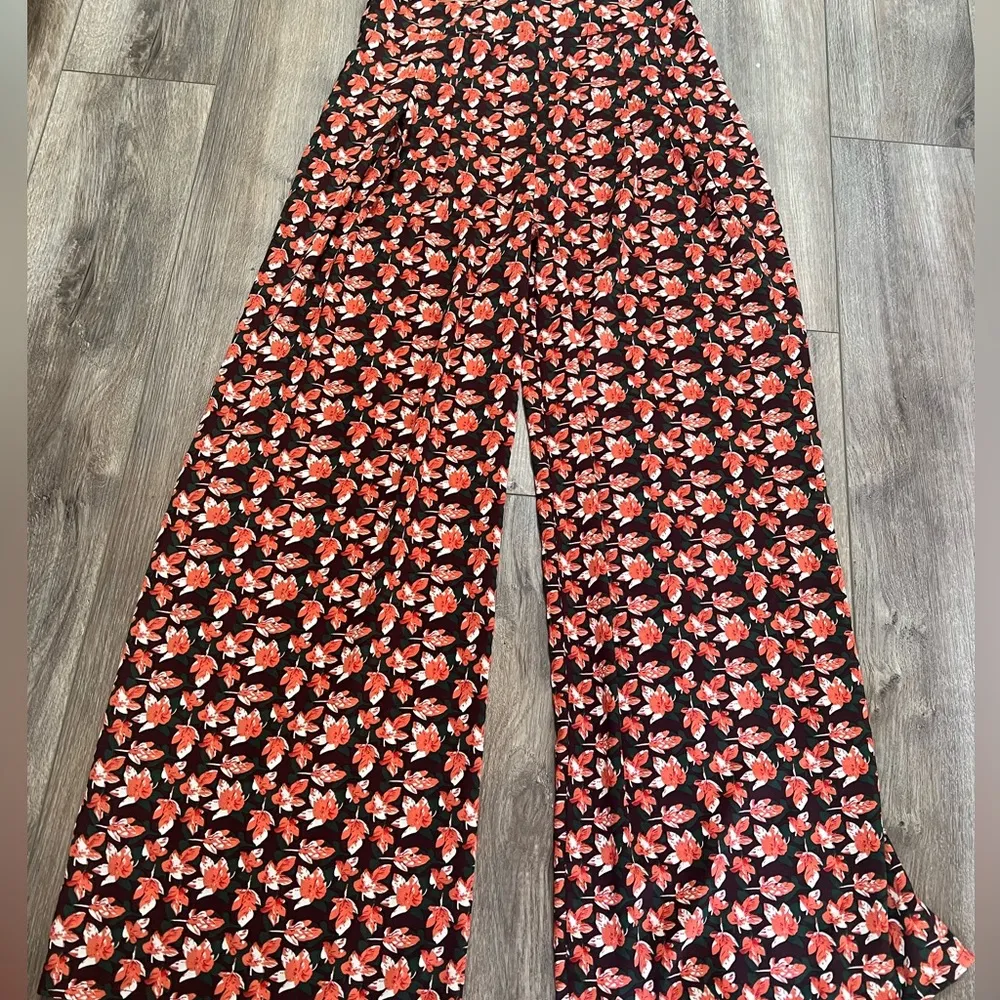 Flying Tomato Rust Leaf Palazzo Printed Pants Red High Rise Wide Leg Womens L - Image 4