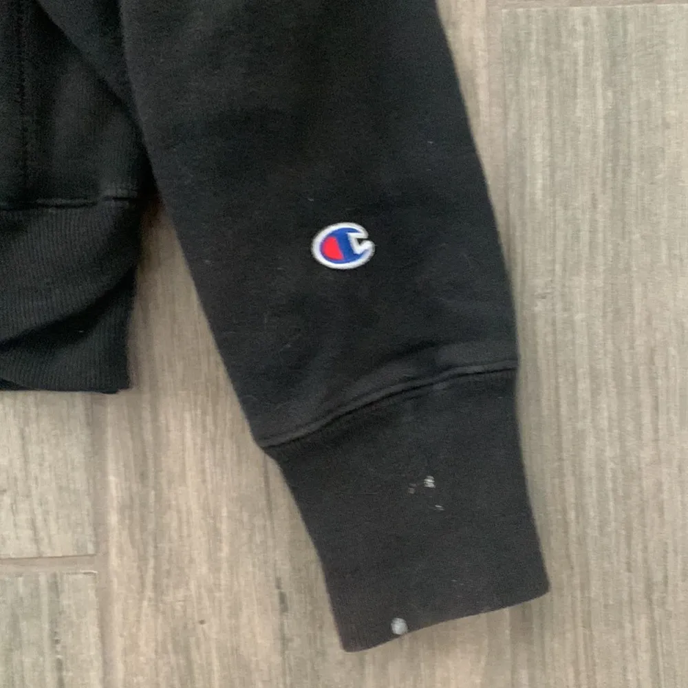 Champion black hoodie - Image 2